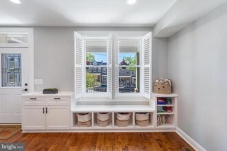 315 Upshur St NW in Washington, DC - Building Photo - Building Photo