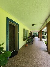 1210 Firethorne Ln in Tallahassee, FL - Building Photo - Building Photo