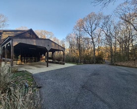 3550 Holderness Ln in Chesapeake Beach, MD - Foto de edificio - Building Photo