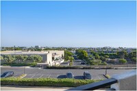 280 Cagney Ln in Newport Beach, CA - Foto de edificio - Building Photo