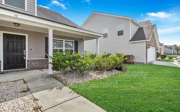 40 Burnt Oak Rd in Port Wentworth, GA - Building Photo - Building Photo