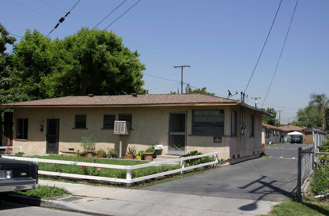 3138 Mayfair Ave in El Monte, CA - Building Photo