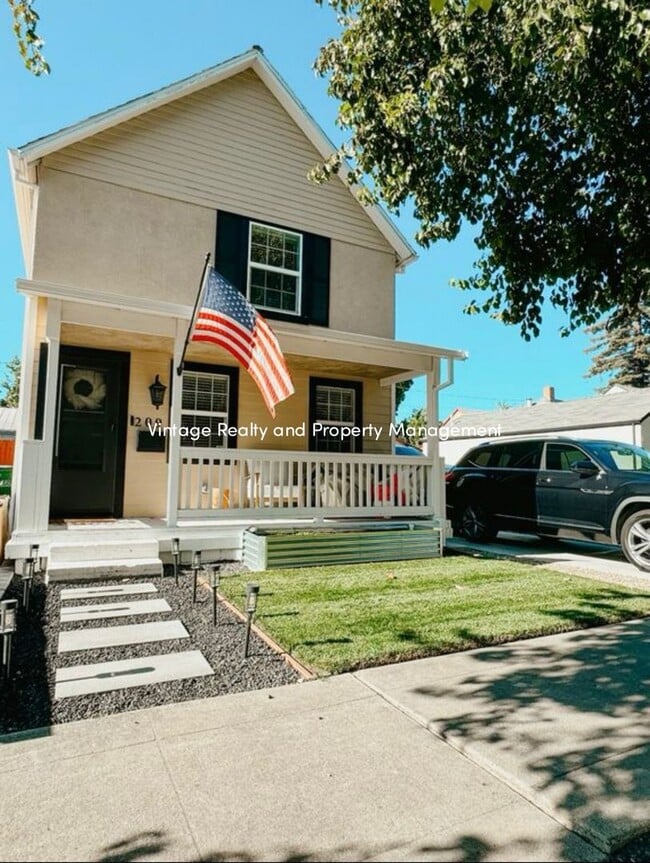 property at 209 Forrest Ave