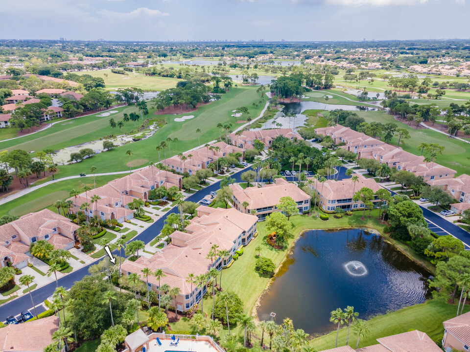 208 Legendary Cir in Palm Beach Gardens, FL - Building Photo