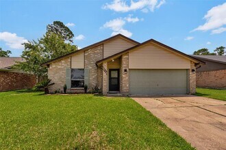 20110 Misty Pines Dr in Humble, TX - Building Photo - Building Photo