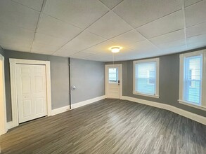 601 Hevey St in Manchester, NH - Building Photo - Building Photo