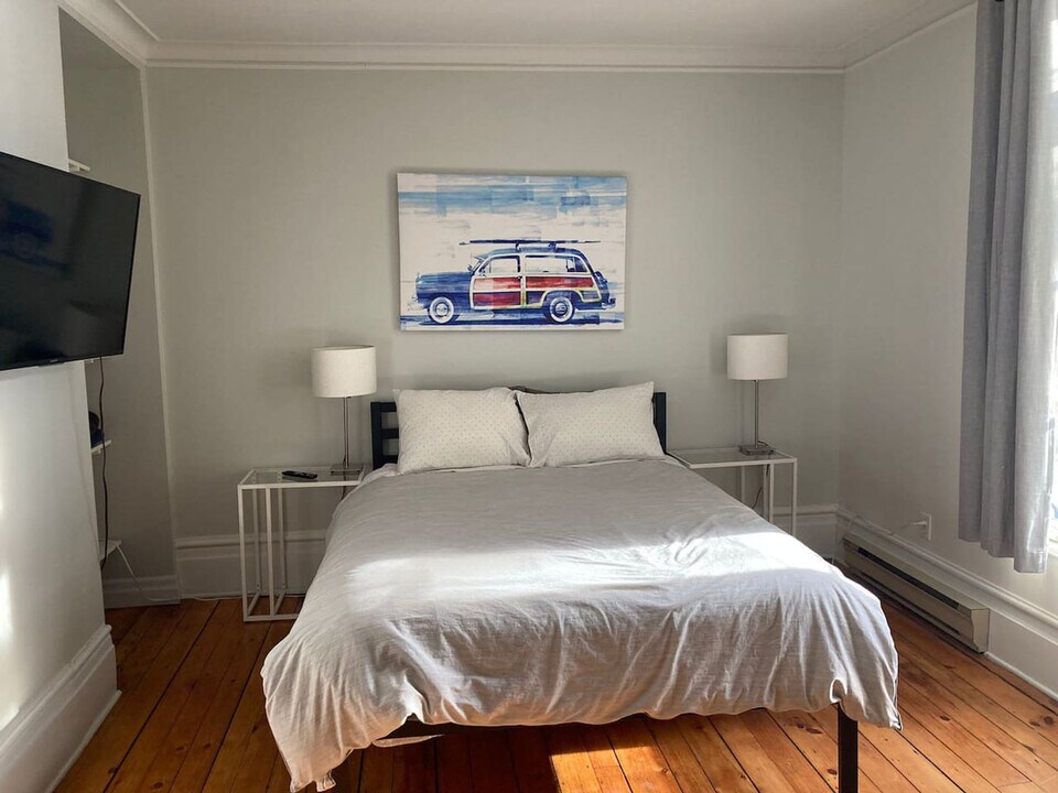 4070 R. Drolet in Montréal, QC - Building Photo