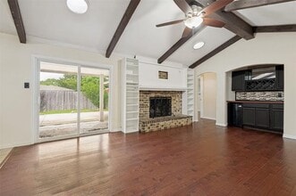 1051 College Pkwy in Lewisville, TX - Building Photo - Building Photo