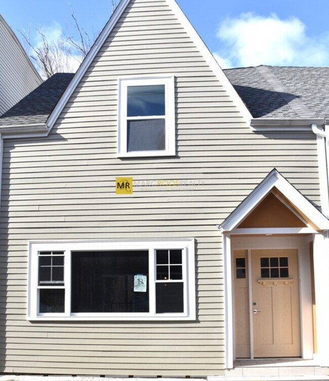 property at 313 Silver St