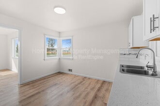 6950 N Crestline St in Spokane, WA - Building Photo - Building Photo