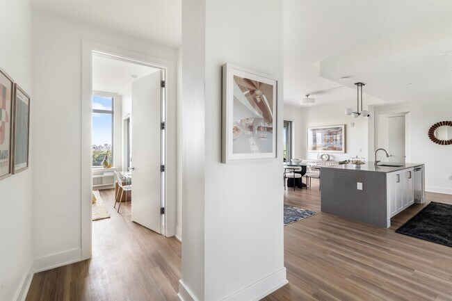 8601 Bergenline Ave in North Bergen, NJ - Building Photo - Building Photo