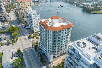 Birch Pointe in Fort Lauderdale, FL - Foto de edificio - Building Photo