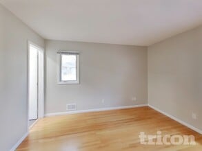 3820 Union Terrace Ln N in Minneapolis, MN - Building Photo - Building Photo