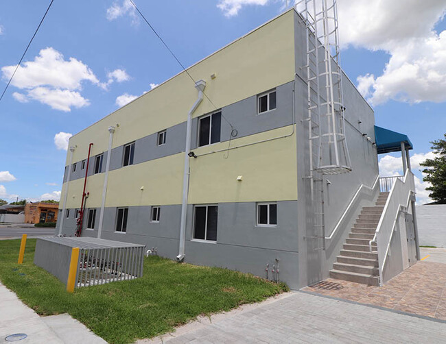 5801 NW 22nd Ave in Miami, FL - Building Photo - Building Photo