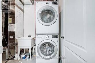 84 William Saville St. in Markham, ON - Building Photo - Building Photo