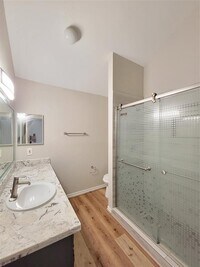 2023 Gentryside Dr photo'