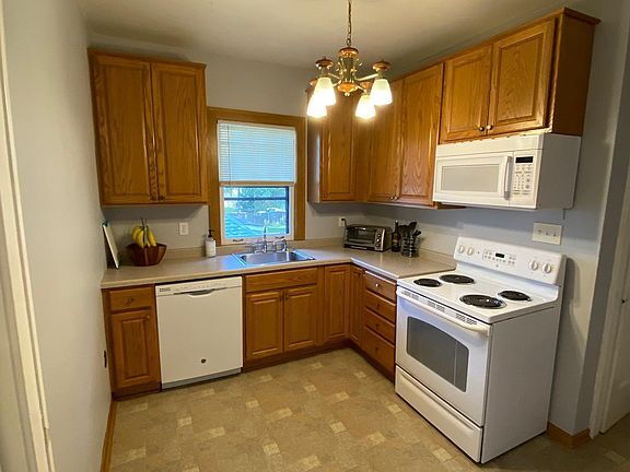 1892 Lincoln Ave in St. Paul, MN - Building Photo - Building Photo