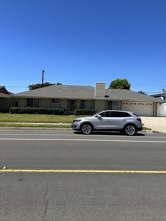 909 Rosewood Ave in Camarillo, CA - Building Photo