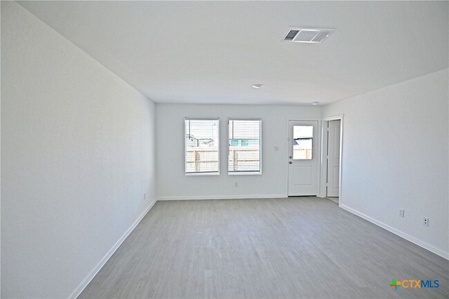 property at 527 Sarah Wy