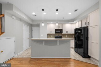 7240 Elkridge Crossing Way in Elkridge, MD - Building Photo - Building Photo