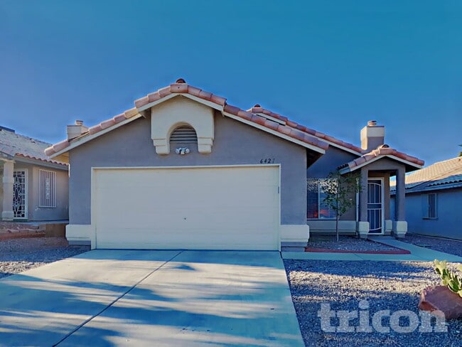 6421 Gold Canyon Dr in Las Vegas, NV - Building Photo - Building Photo