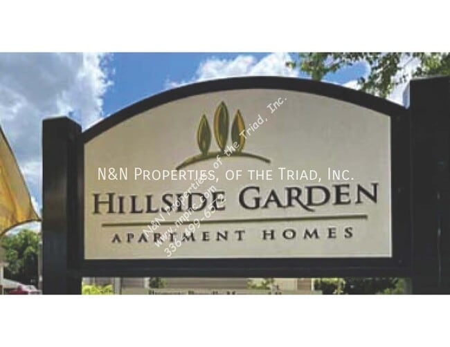 1395 Chestnut Plains Ct in Winston-Salem, NC - Building Photo - Building Photo