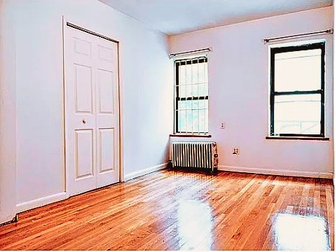 1413 Second Ave