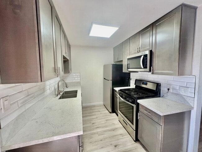 property at 9721 Winter Gdns Blvd