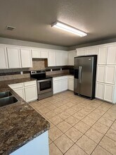 220 Nolan Ridge Dr in Nolanville, TX - Building Photo - Building Photo