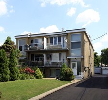 281-283 Scarlett Rd in Toronto, ON - Building Photo