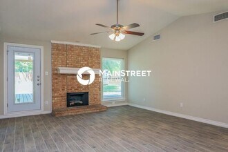 142 Elmridge Cir in Rockwall, TX - Building Photo - Building Photo