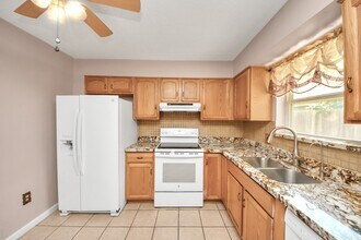 14115 Wickersham Ln in Houston, TX - Building Photo - Building Photo