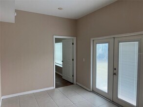 1327 Flaxwood Ave in Brandon, FL - Building Photo - Building Photo