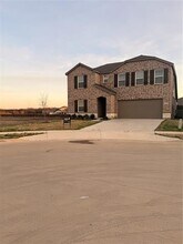 801 Shire Ave in Haslet, TX - Building Photo - Building Photo