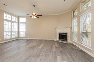 107 Northlake Dr in Hendersonville, TN - Building Photo - Building Photo