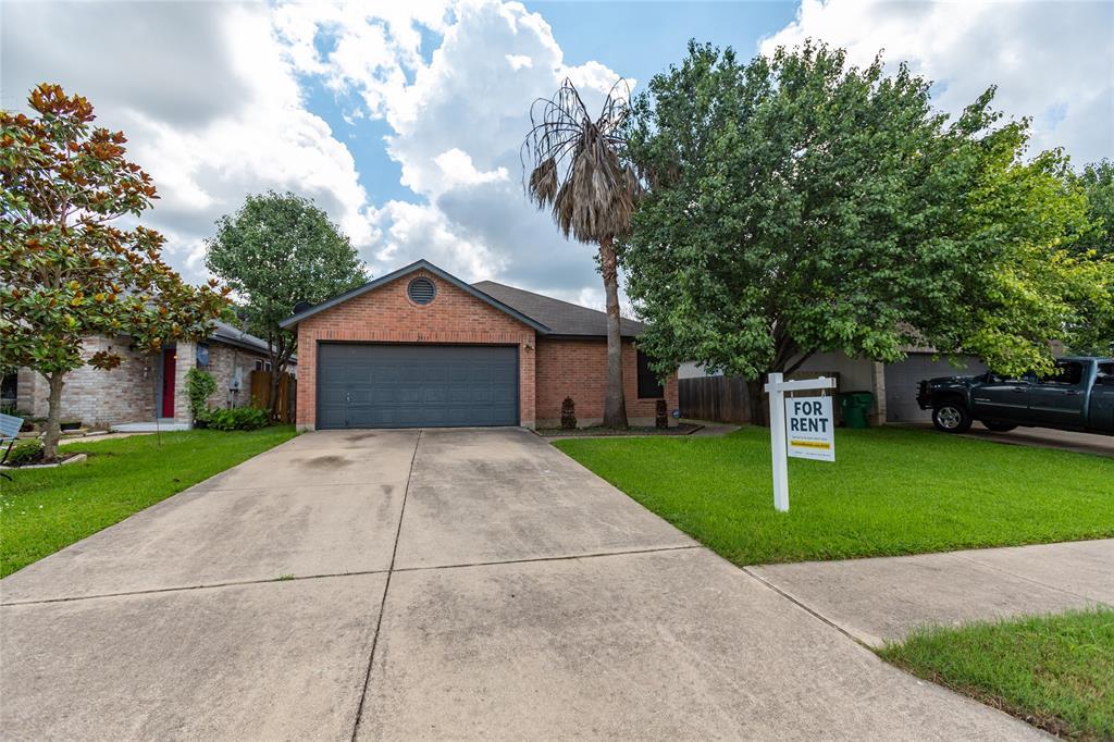 2517 Glen Field Dr in Cedar Park, TX - Foto de edificio