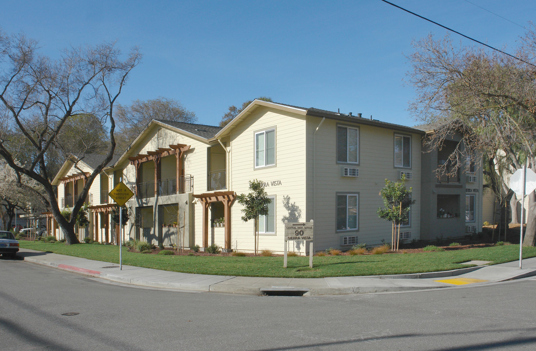 Paulson Park in Mountain View, CA - Building Photo