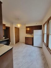 1213 N 16th St in Sheboygan, WI - Foto de edificio - Building Photo