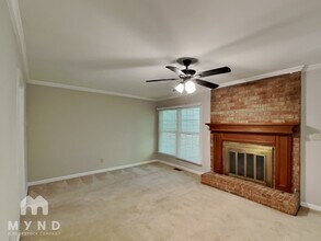 727 Twin Brooks Ct in Marietta, GA - Building Photo - Building Photo