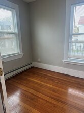 7 Greenville St, Unit 2 in Boston, MA - Building Photo - Building Photo