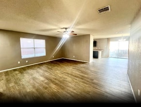 9908 Peregrine Trl in Fort Worth, TX - Foto de edificio - Building Photo