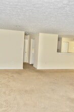 6409 Weatherby Ct in Frederick, MD - Building Photo - Building Photo