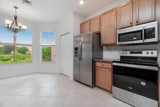 10324 Willow Oaks Trail in Boynton Beach, FL - Building Photo - Building Photo