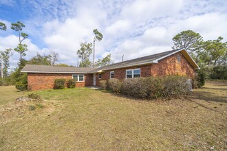 3224 W Hwy 390 in Panama City, FL - Building Photo - Building Photo