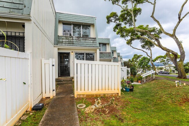 36-733 Kaonohi St in Aiea, HI - Building Photo - Building Photo