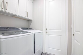 1833 SW 11th Terrace in Cape Coral, FL - Building Photo - Building Photo