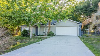 4395 NE 33rd Ave in Ocala, FL - Building Photo