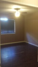 412 Chaffee Ln in Waterford, CA - Building Photo - Building Photo