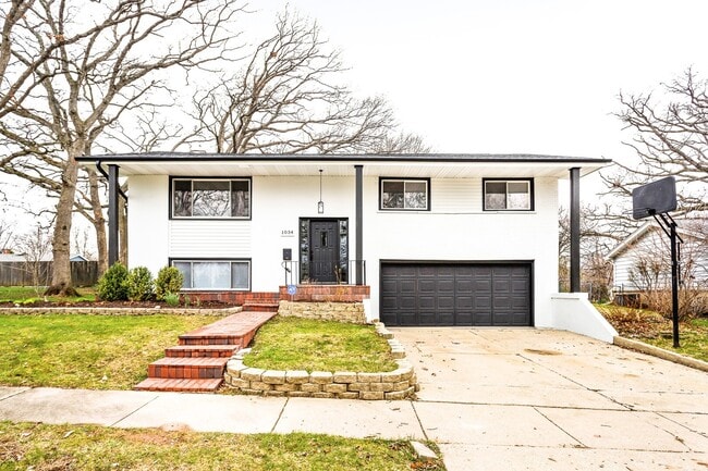 property at 1034 Forest Ln