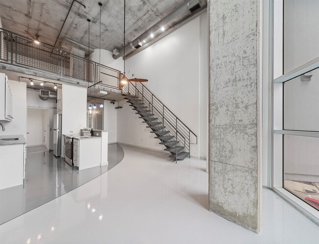 property at 2000 Bagby St